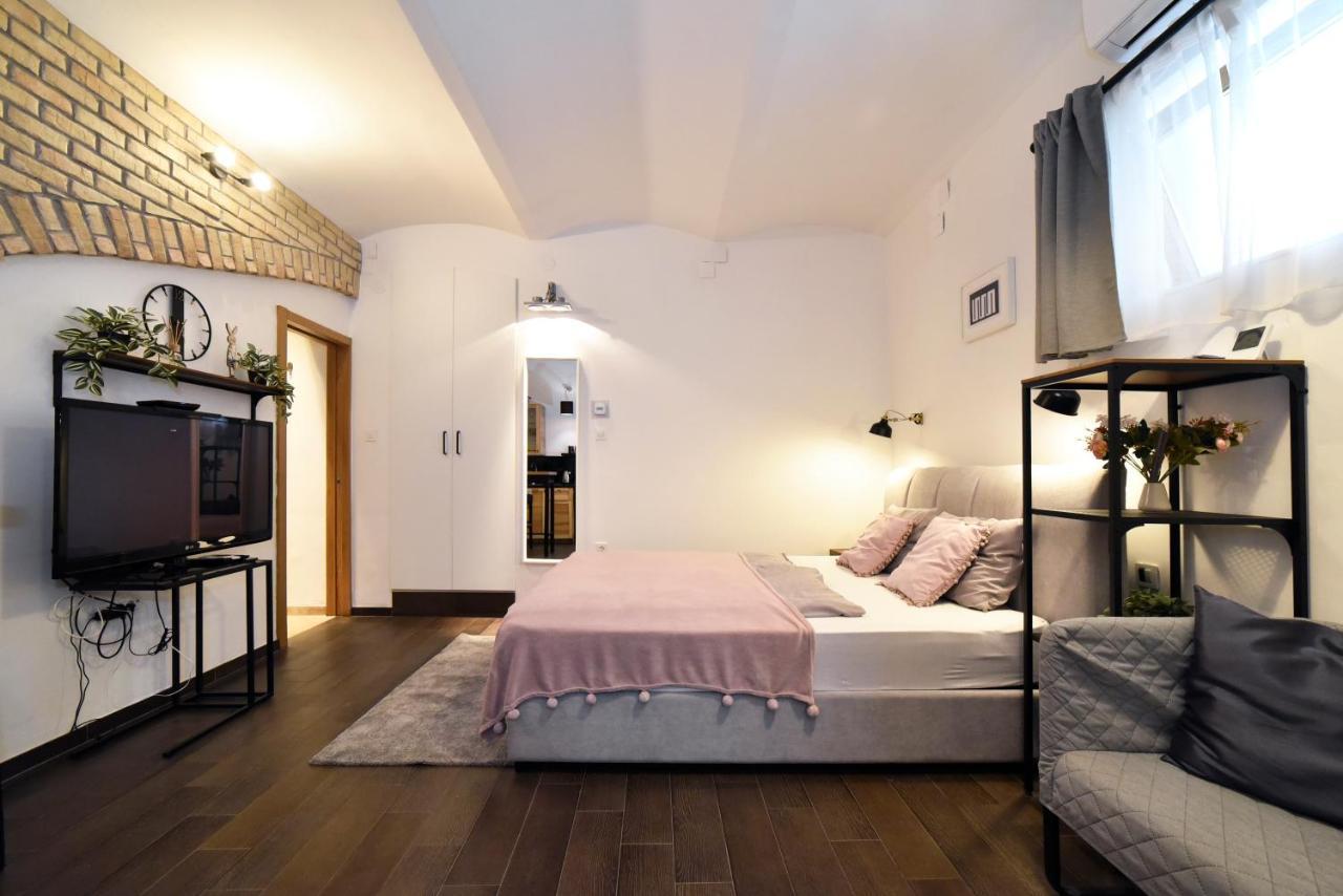 Manuela Varsavska Studio Apartments Zagreb Exterior foto